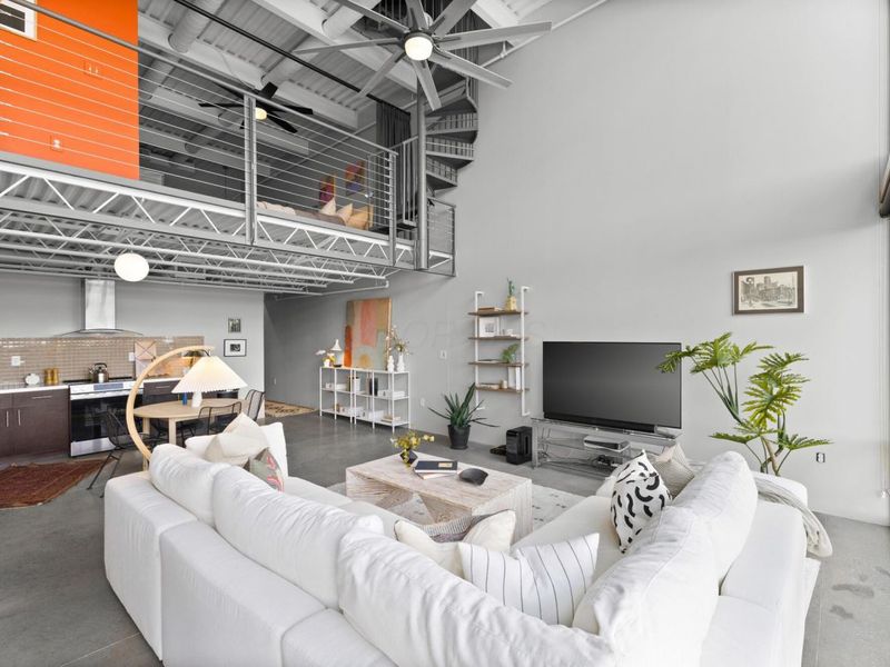 367 Auden Avenue, Unit 305, Columbus, OH 43215 Photo 14