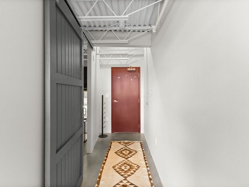 367 Auden Avenue, Unit 305, Columbus, OH 43215 Photo 15