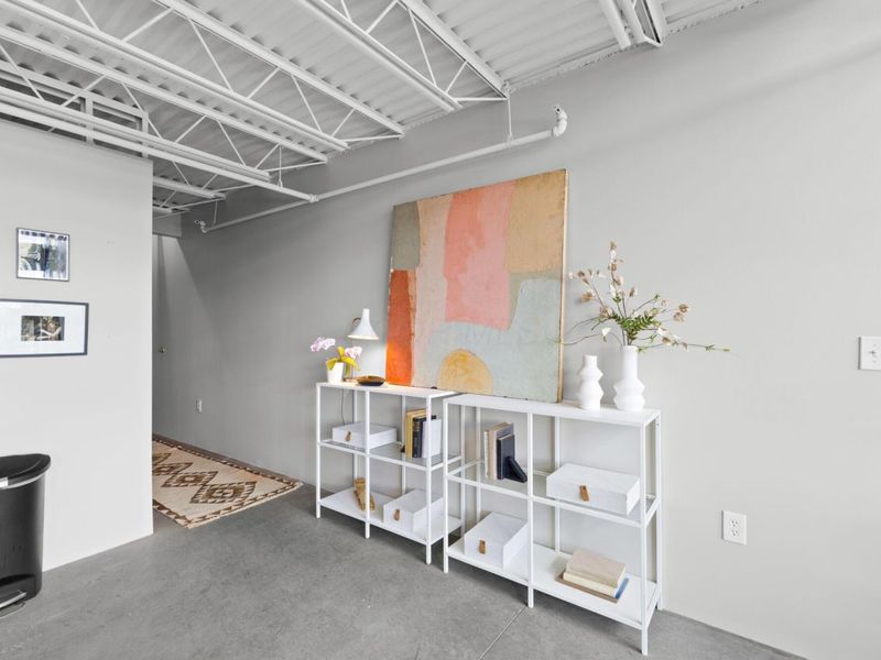 367 Auden Avenue, Unit 305, Columbus, OH 43215 Photo 17