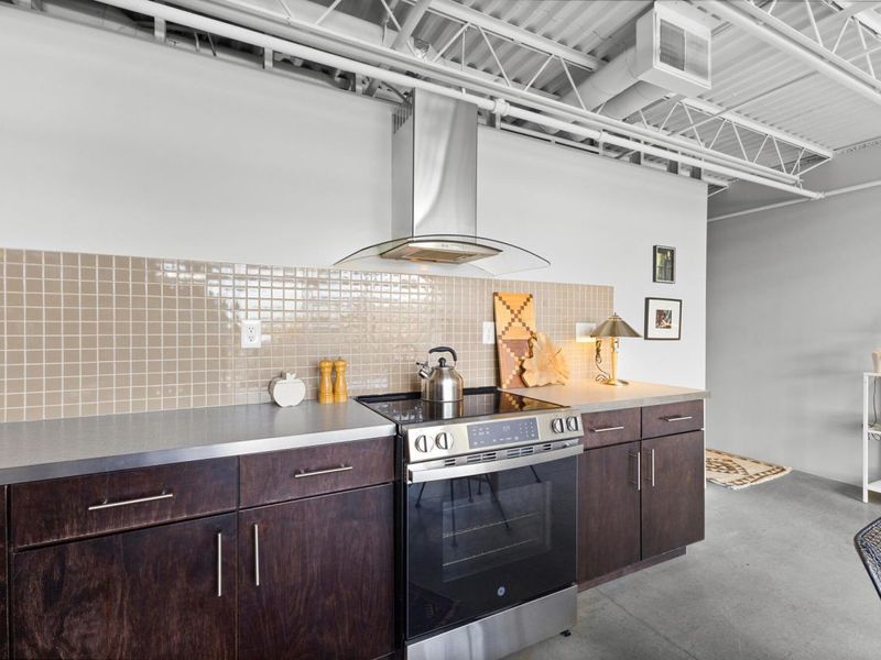 367 Auden Avenue, Unit 305, Columbus, OH 43215 Photo 21