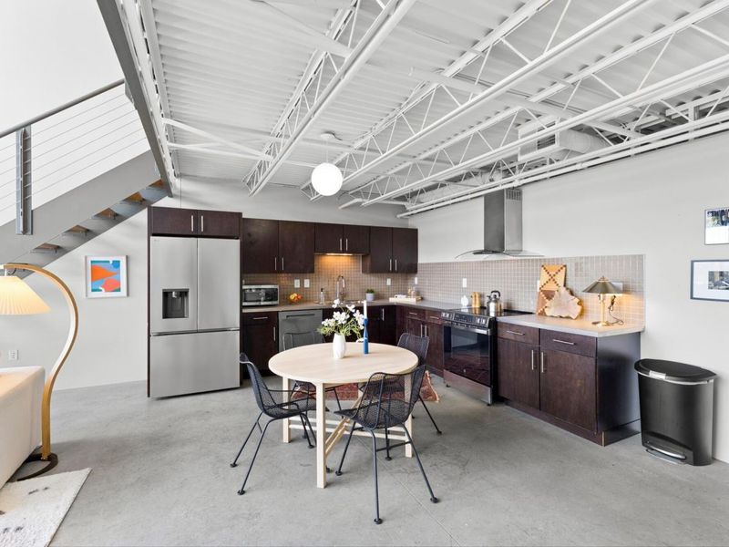 367 Auden Avenue, Unit 305, Columbus, OH 43215 Photo 23