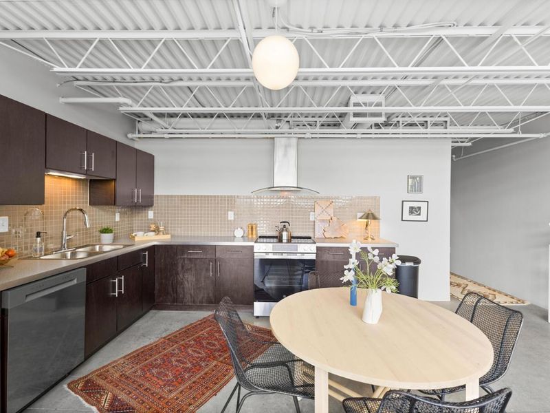 367 Auden Avenue, Unit 305, Columbus, OH 43215 Photo 24