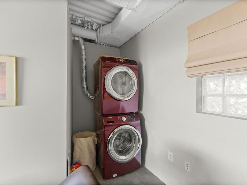 367 Auden Avenue, Unit 305, Columbus, OH 43215 Photo 37