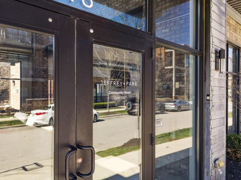 367 Auden Avenue, Unit 305, Columbus, OH 43215 Photo 51