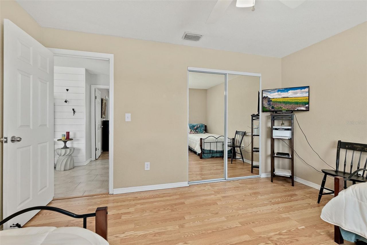589 Clairmont Lane, South Daytona, FL 32119 Photo