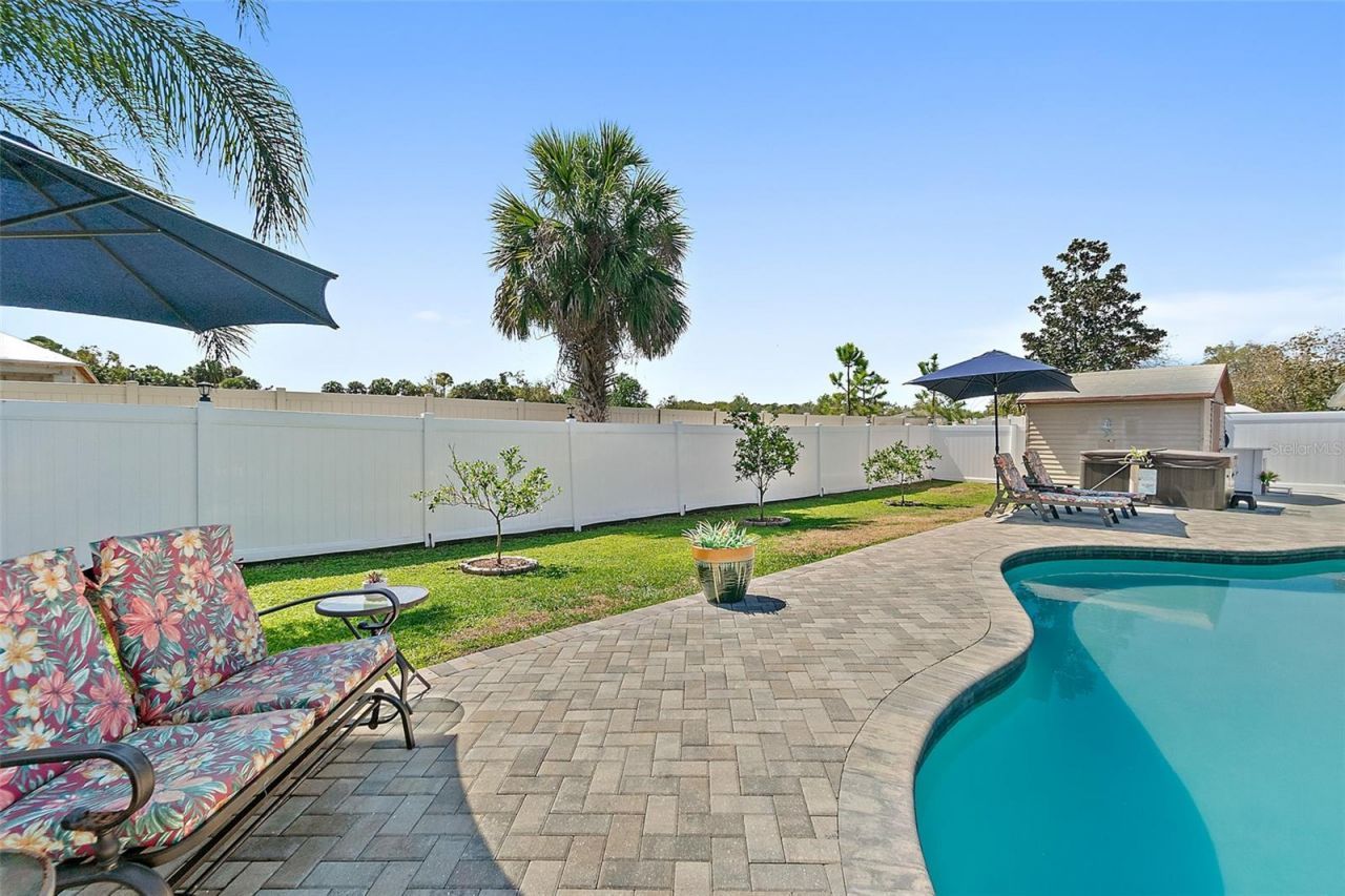 589 Clairmont Lane, South Daytona, FL 32119 Photo