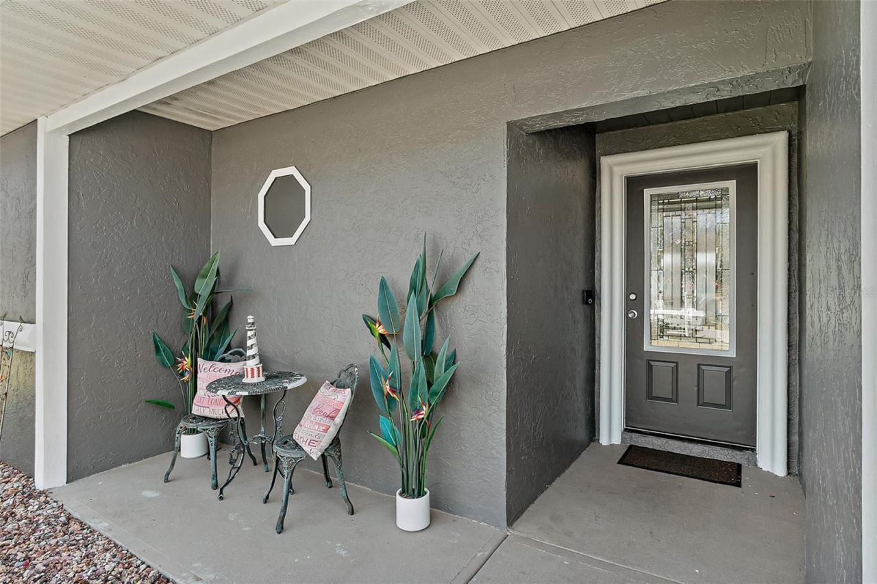 589 Clairmont Lane, South Daytona, FL 32119 Photo