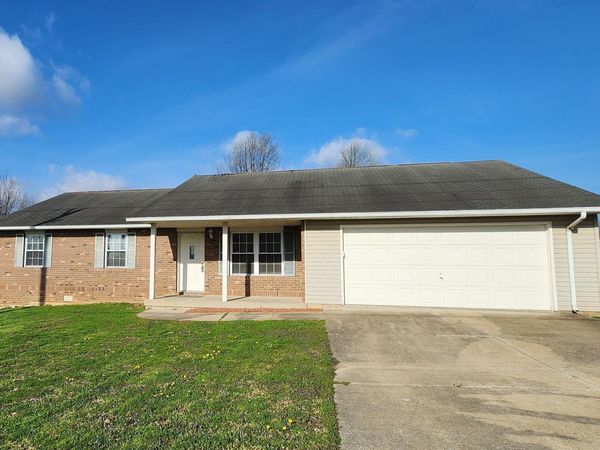 309 SE 15th Street, Washington, IN 47501