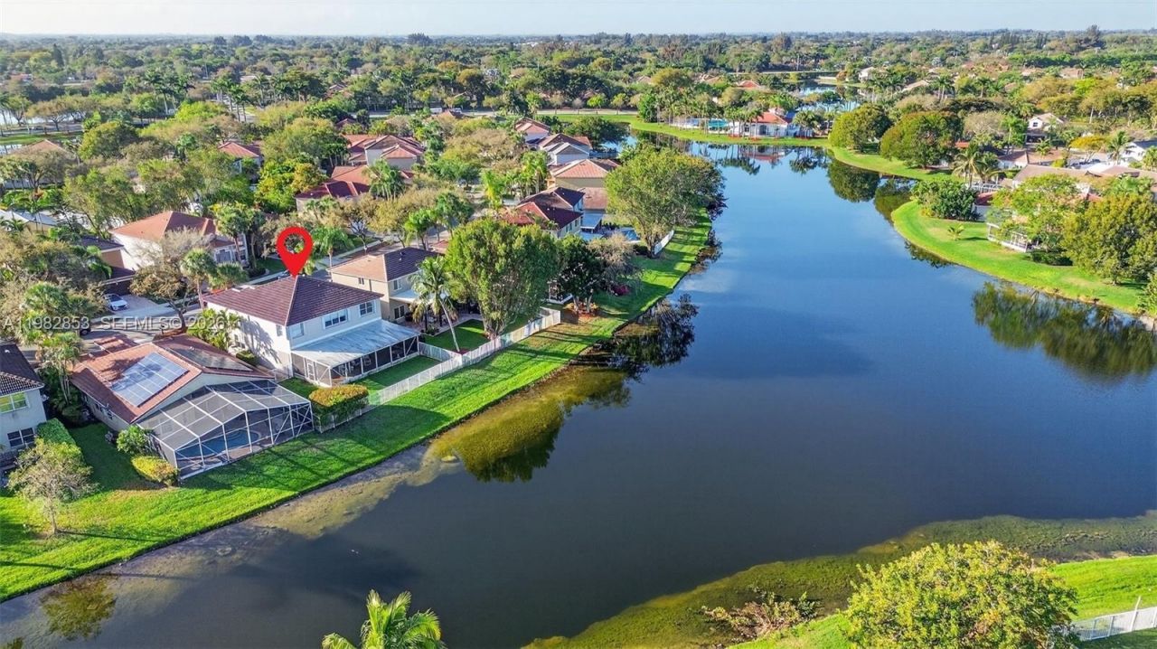 16419 Sapphire Pl, Weston, FL 33331 Photo