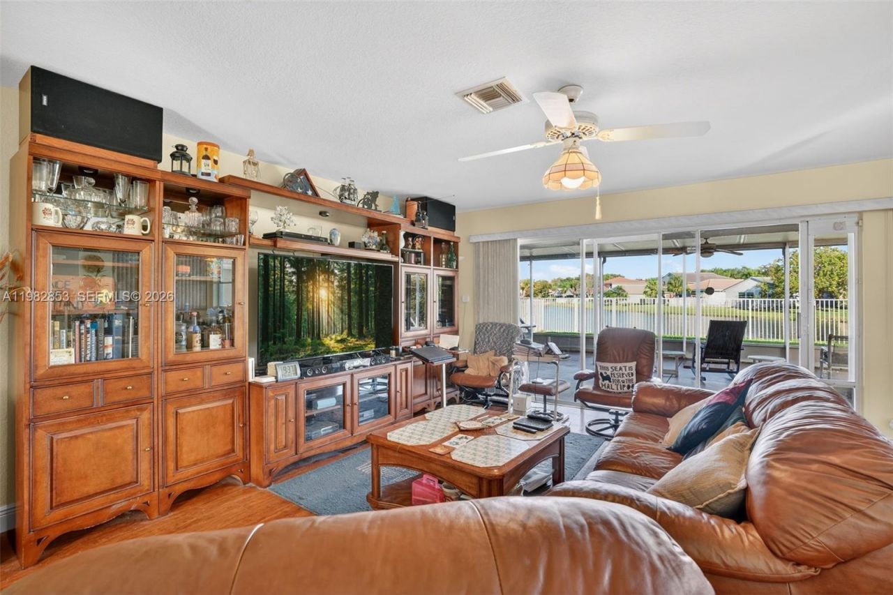 16419 Sapphire Pl, Weston, FL 33331 Photo