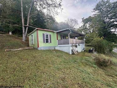 69 Jackson Street, Weston, WV 26452
