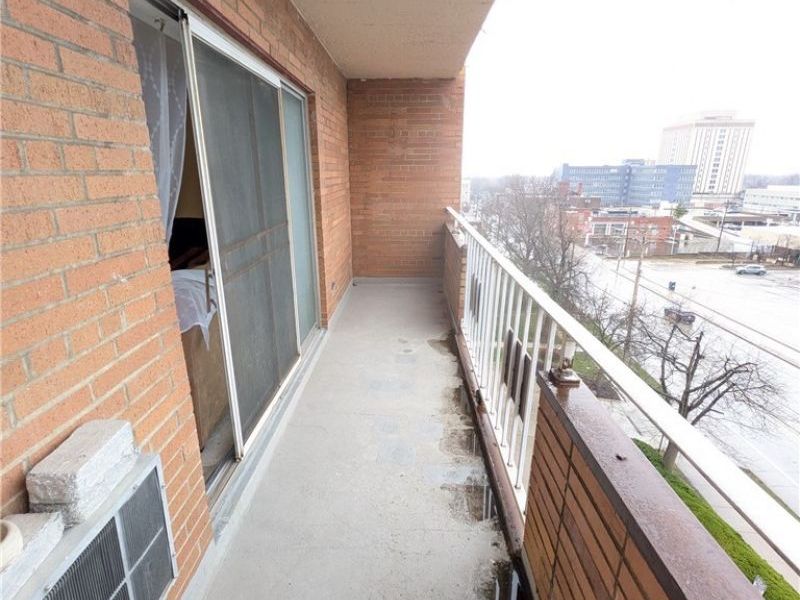 1480 Warren, Unit 604, Lakewood, OH 44107 Photo 8