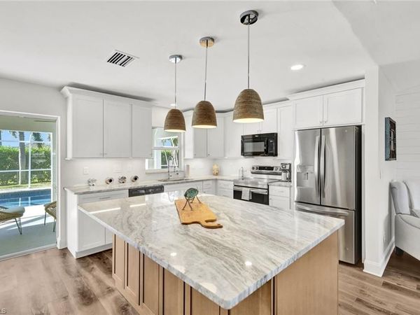 2720 SW 32nd ST, CAPE CORAL, FL 33914