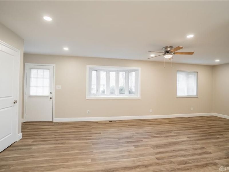 722 Little John Court, Miamisburg, OH 45342 Photo 10