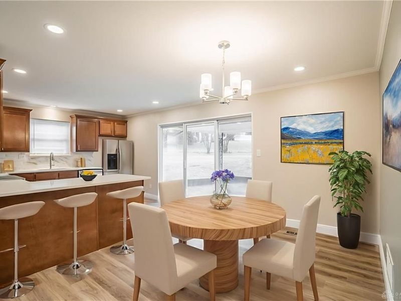 722 Little John Court, Miamisburg, OH 45342 Photo 12