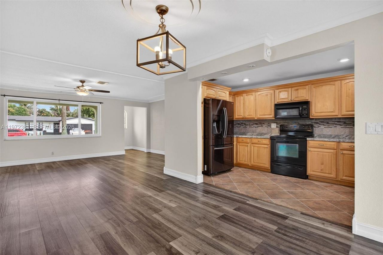 6533 NW 1st St, Margate, FL 33063 Photo