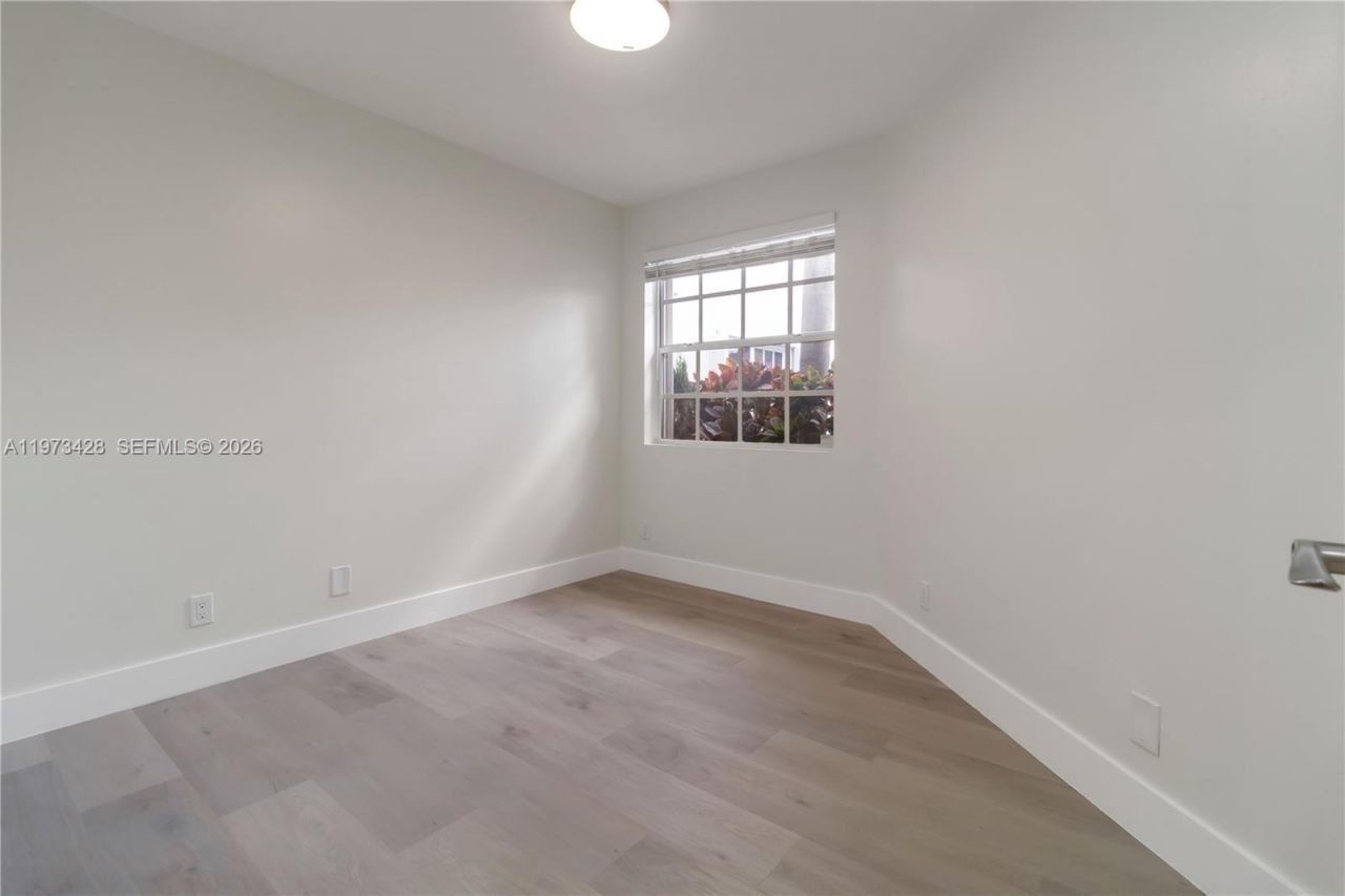 1411 Cottonwood Cir, Weston, FL 33326 Photo