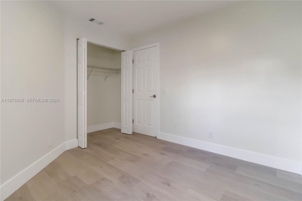 1411 Cottonwood Cir, Weston, FL 33326 Photo