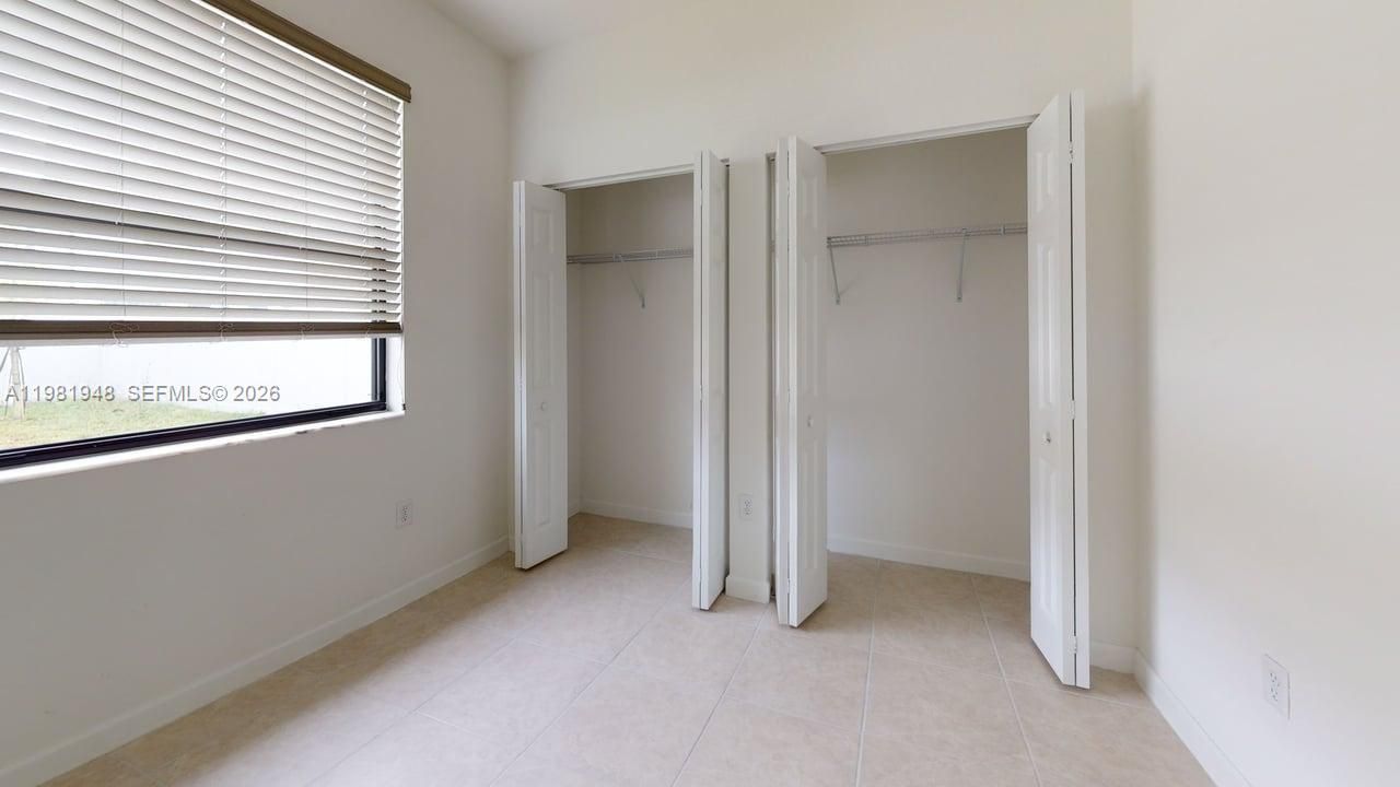 11035 W 35th Way , Unit 11035, Hialeah, FL 33018 Photo