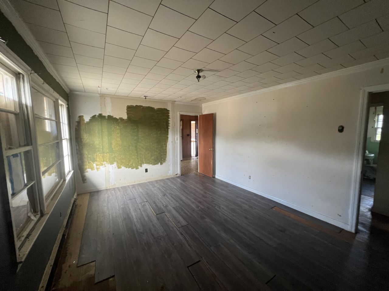 1981 Great Falls Highway Photo 10