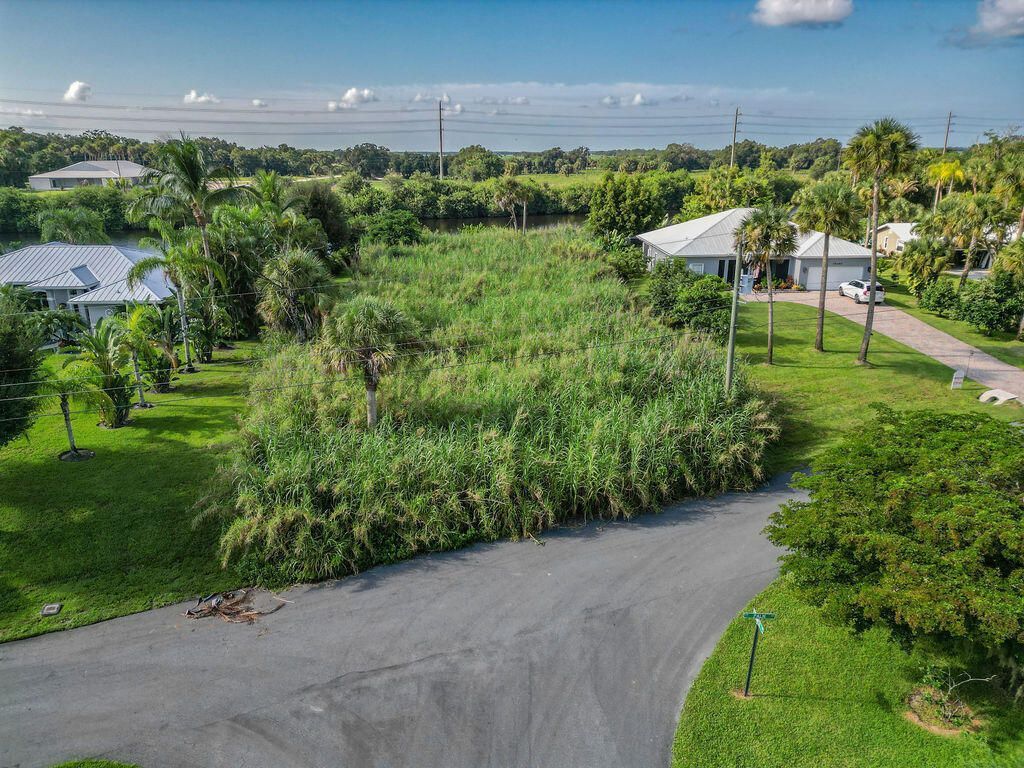 15340 SW Palm Drive, Indiantown, FL 34956 Photo