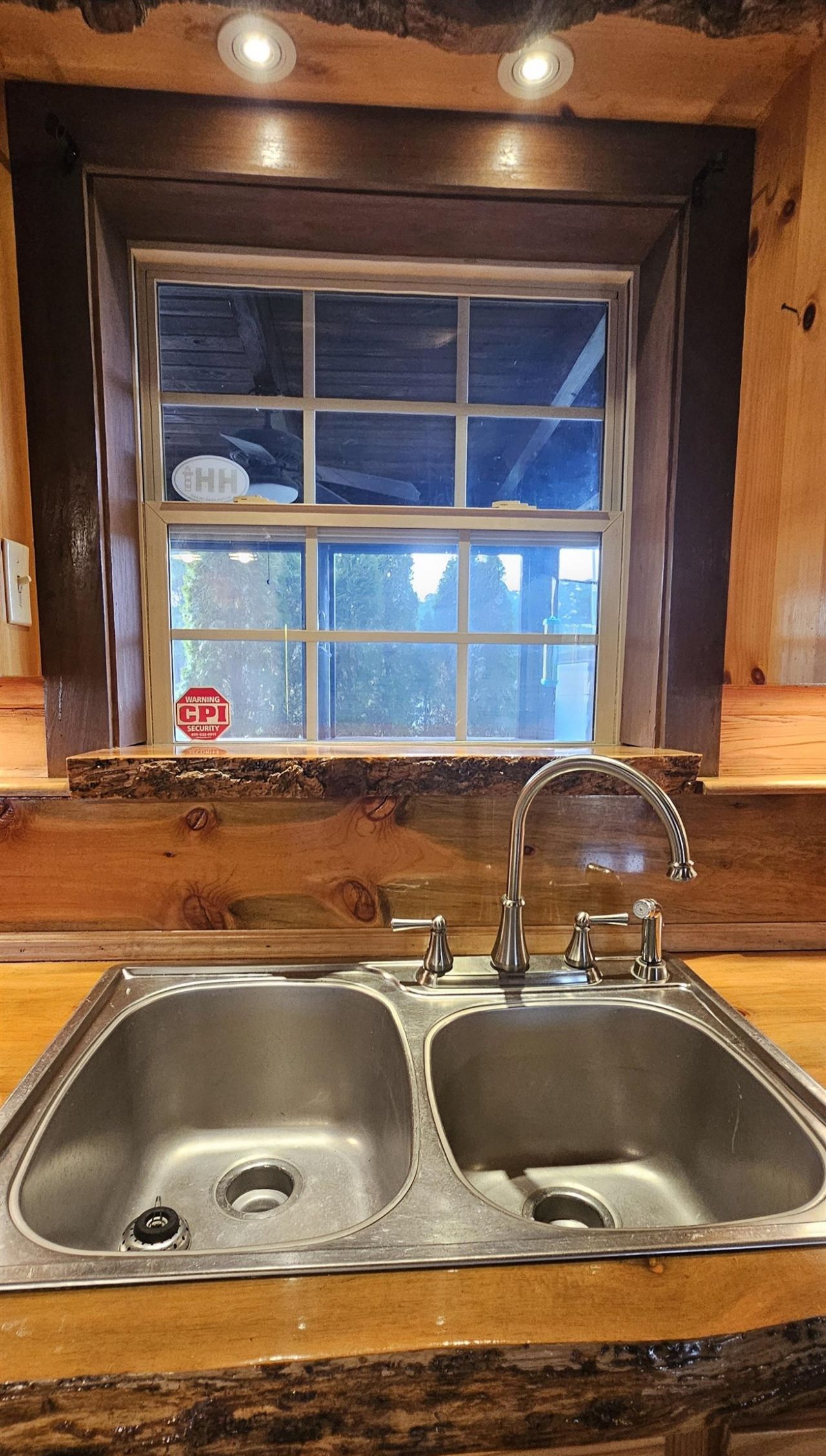 181 Halfway Rd. Photo 10