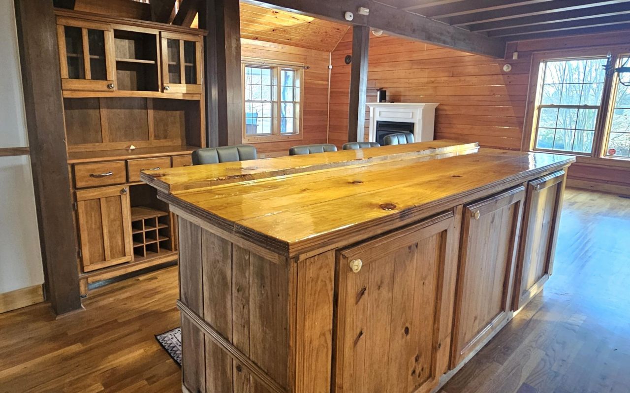 181 Halfway Rd. Photo 12