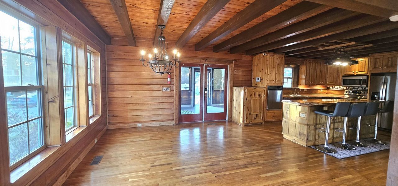 181 Halfway Rd. Photo 14