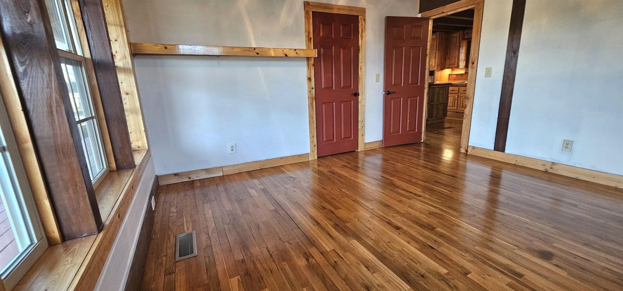 181 Halfway Rd. Photo 18