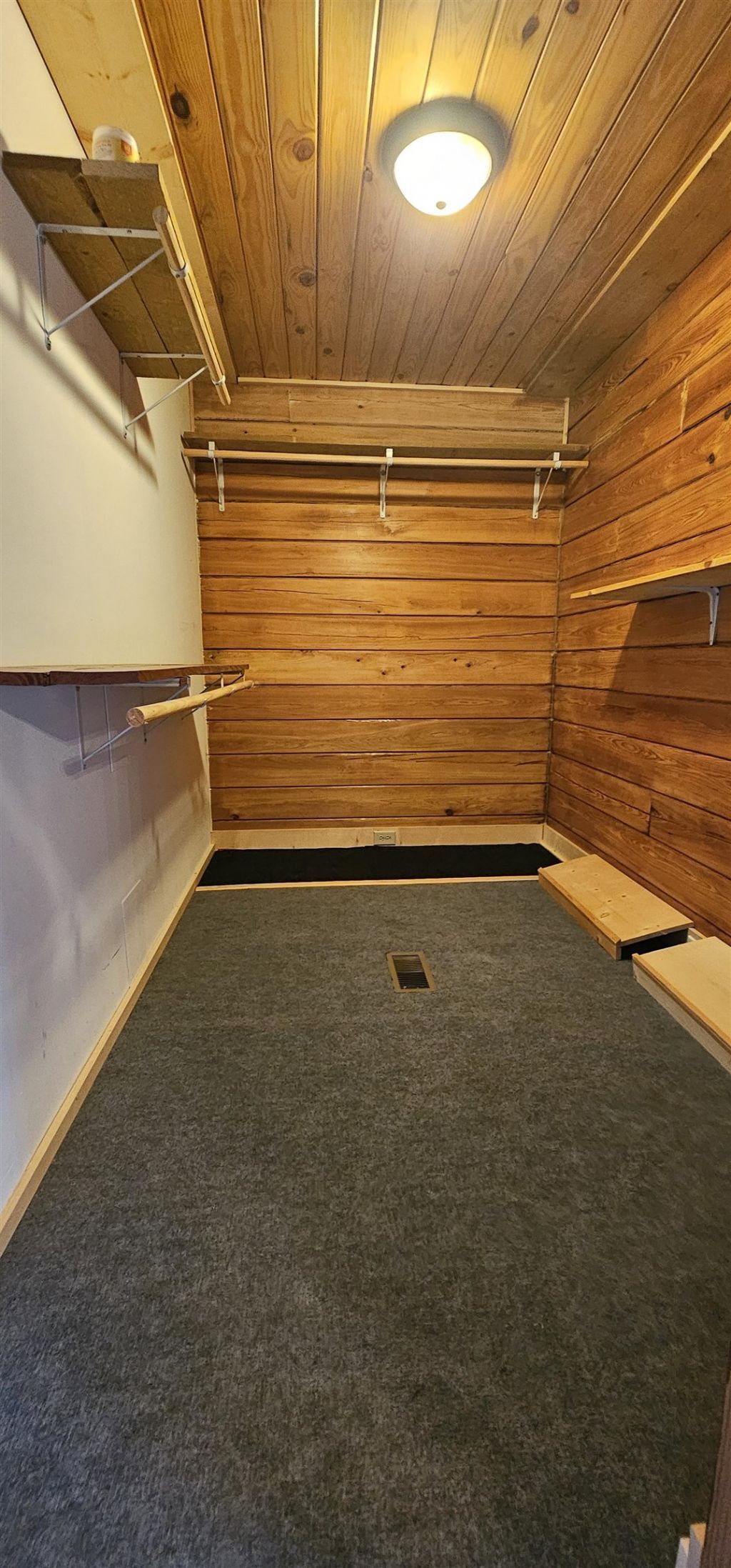 181 Halfway Rd. Photo 20