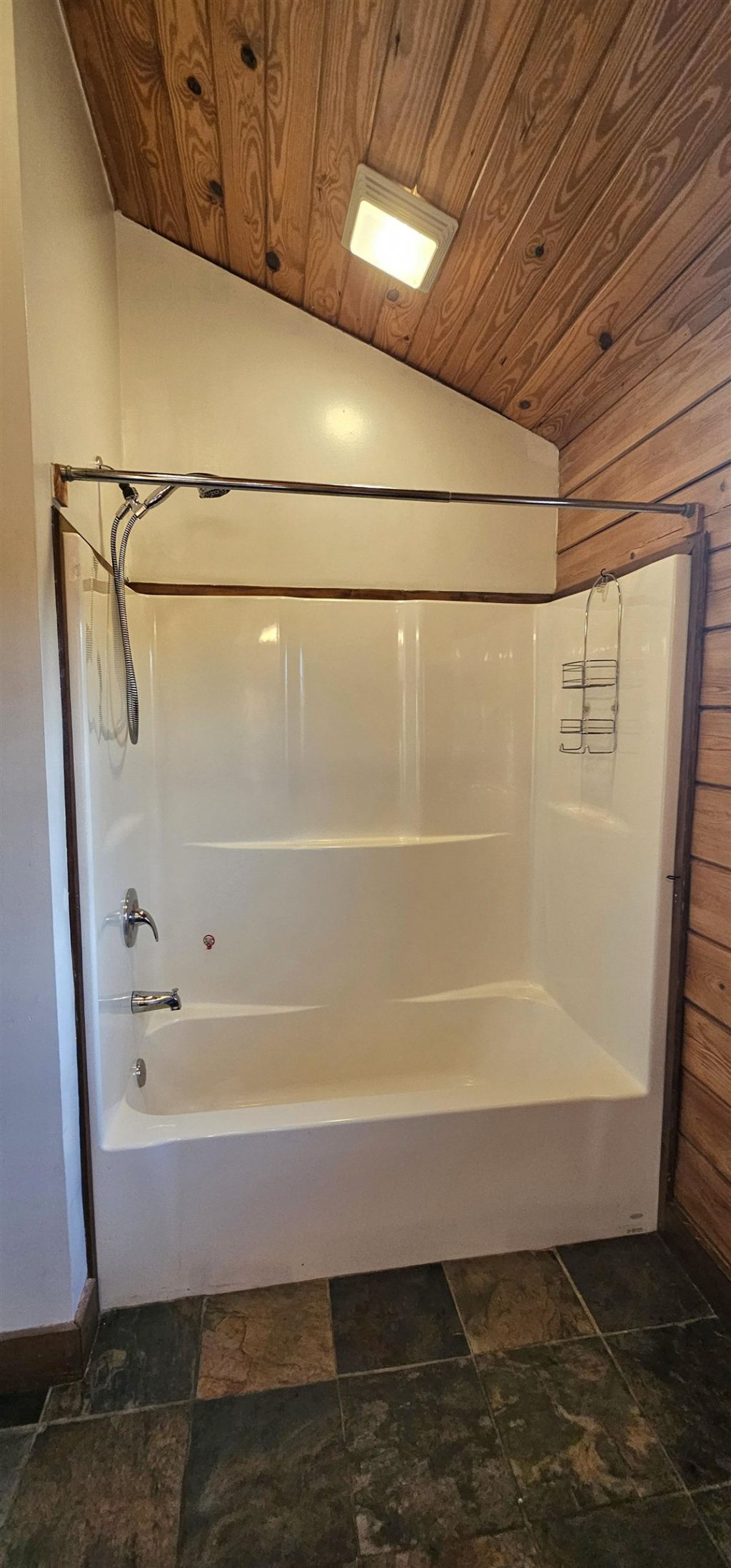 181 Halfway Rd. Photo 46