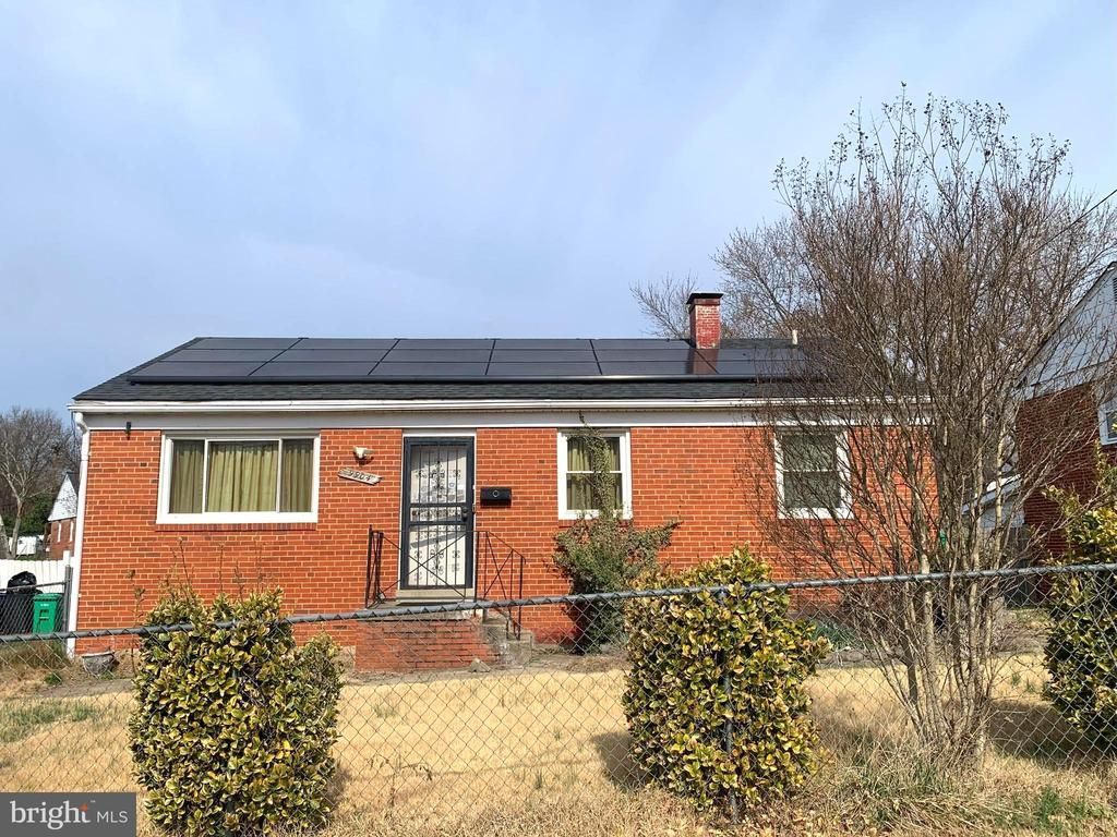 9904 Lanham Severn Road, Lanham, MD 20706 Main Photo