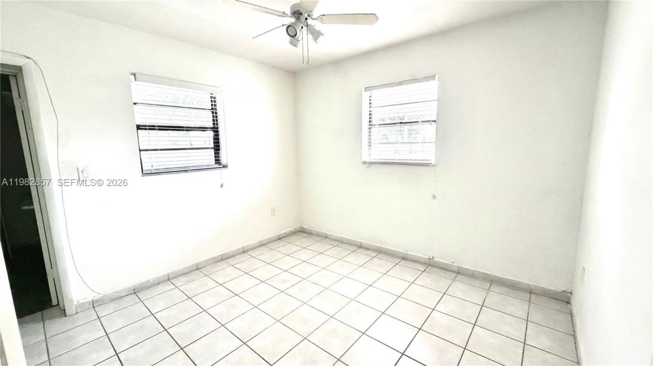 250 E 60th St, Hialeah, FL 33013 Photo