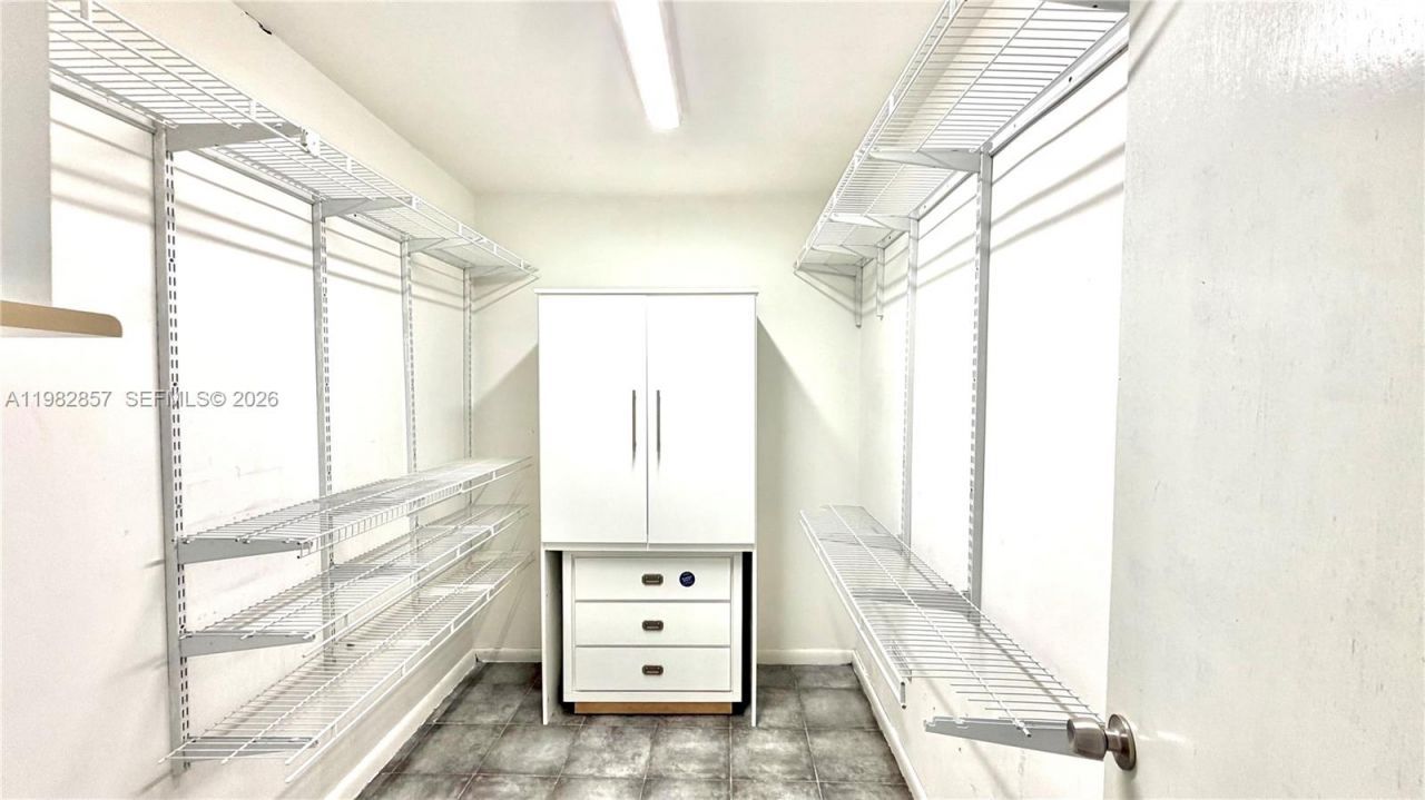 250 E 60th St, Hialeah, FL 33013 Photo