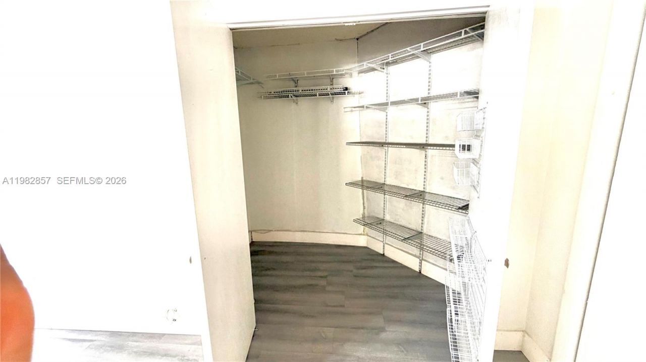 250 E 60th St, Hialeah, FL 33013 Photo