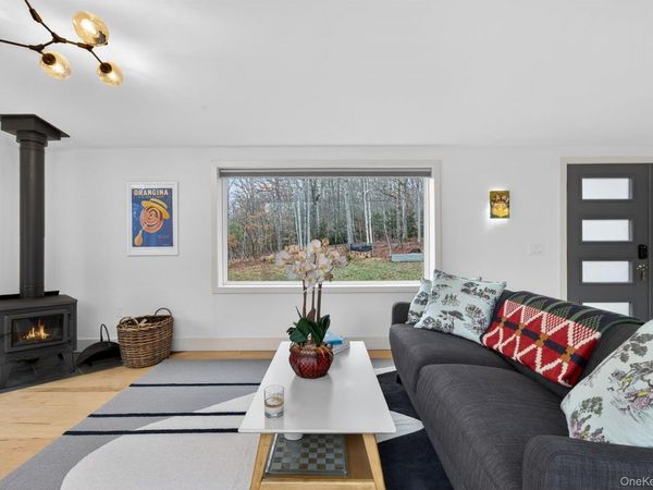 119 Lenni Lenape Road , Narrowsburg, NY 12764