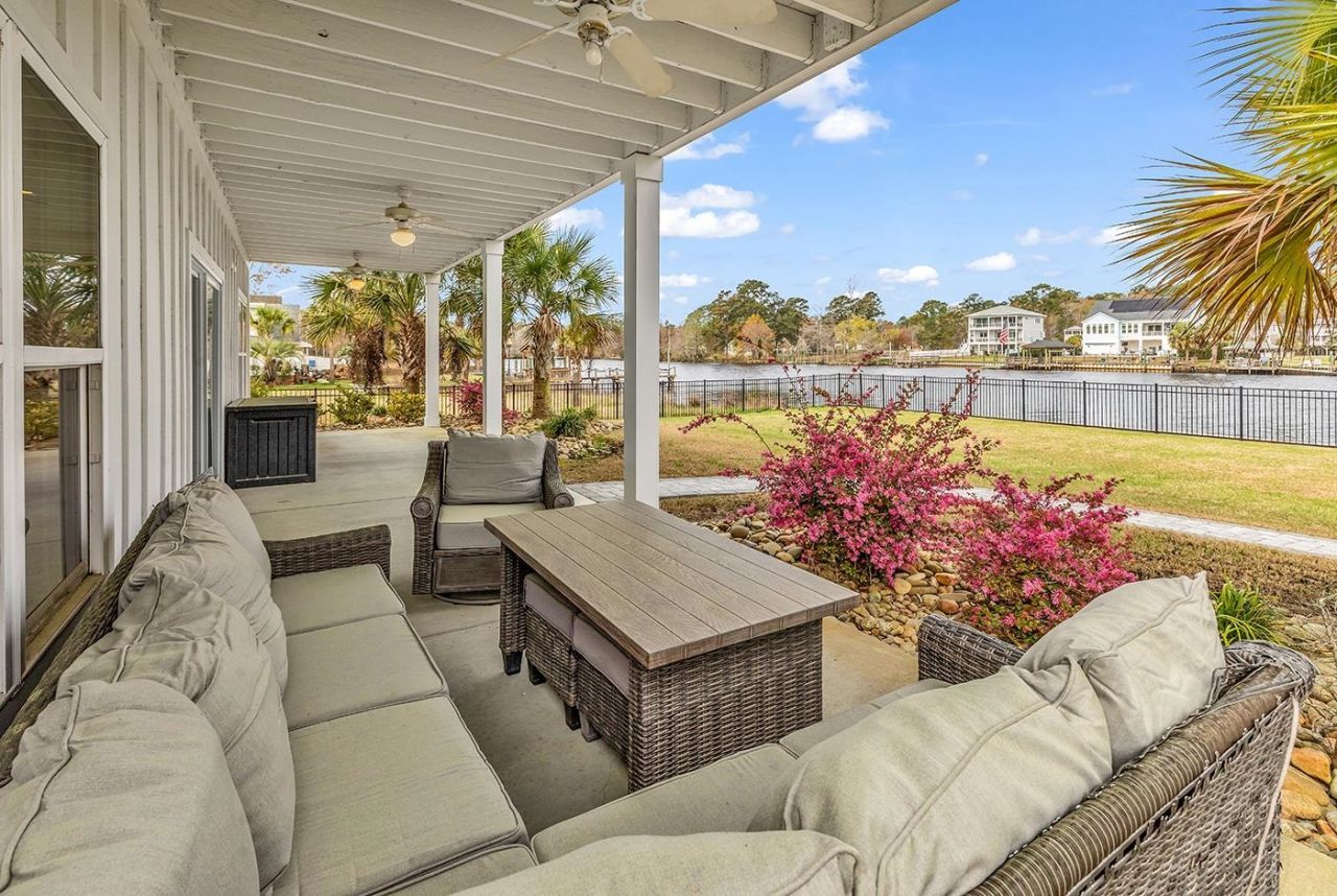 13 Smith Blvd. Photo 32