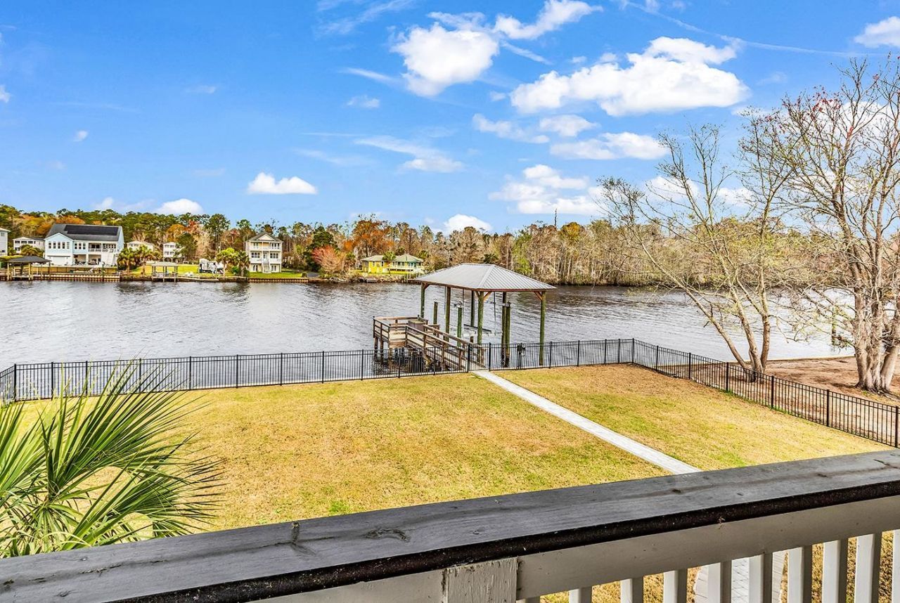 13 Smith Blvd. Photo 40