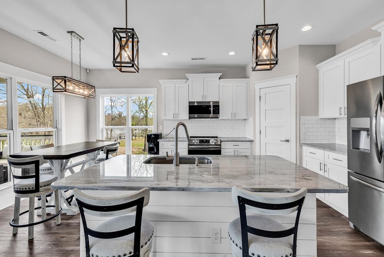 13 Smith Blvd. Photo 9