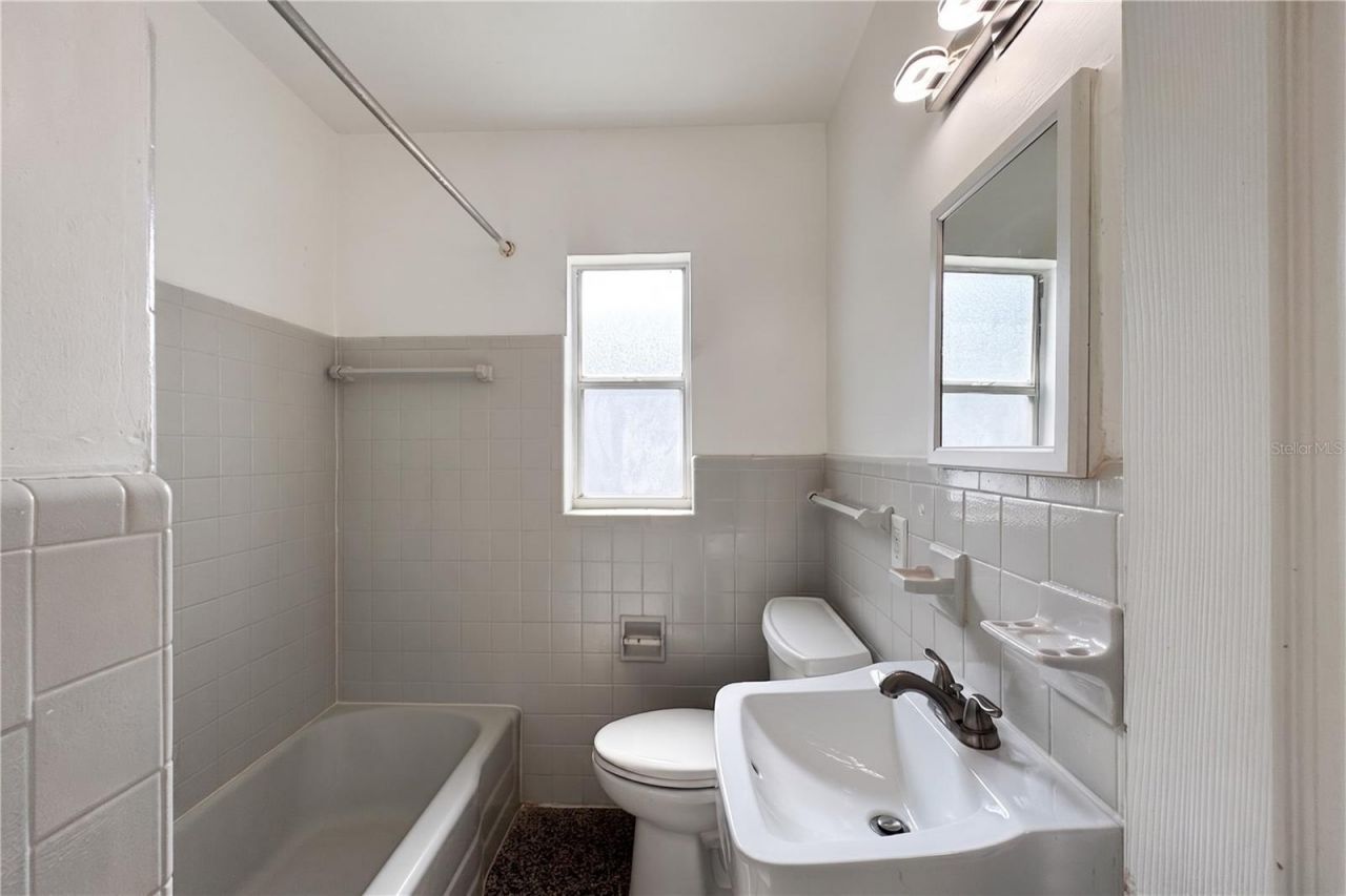 70-76 Griggs Avenue, Casselberry, FL 32707 Photo