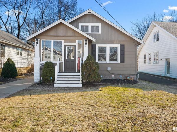 804 W MAYWOOD Avenue, Peoria, IL 61604