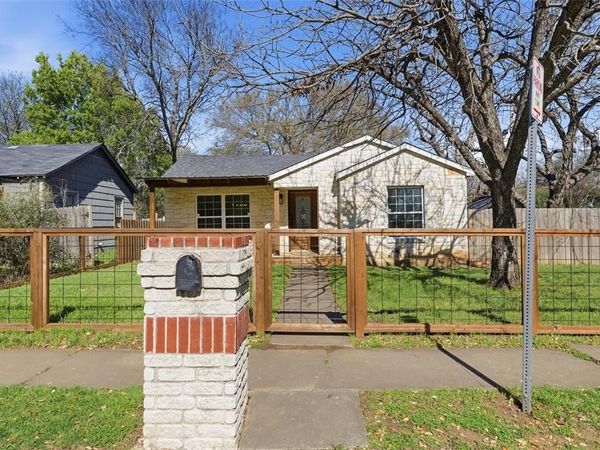 1901 N 7th Street, Waco, TX 76708