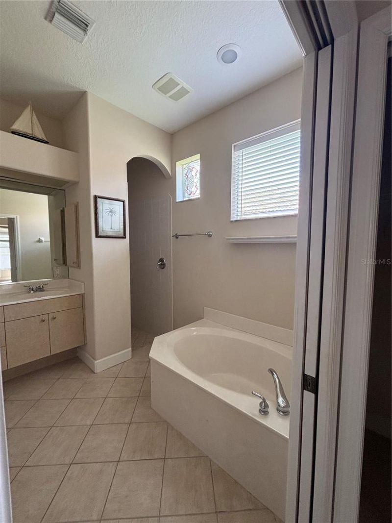132 Amora Avenue, Venice, FL 34285 Photo