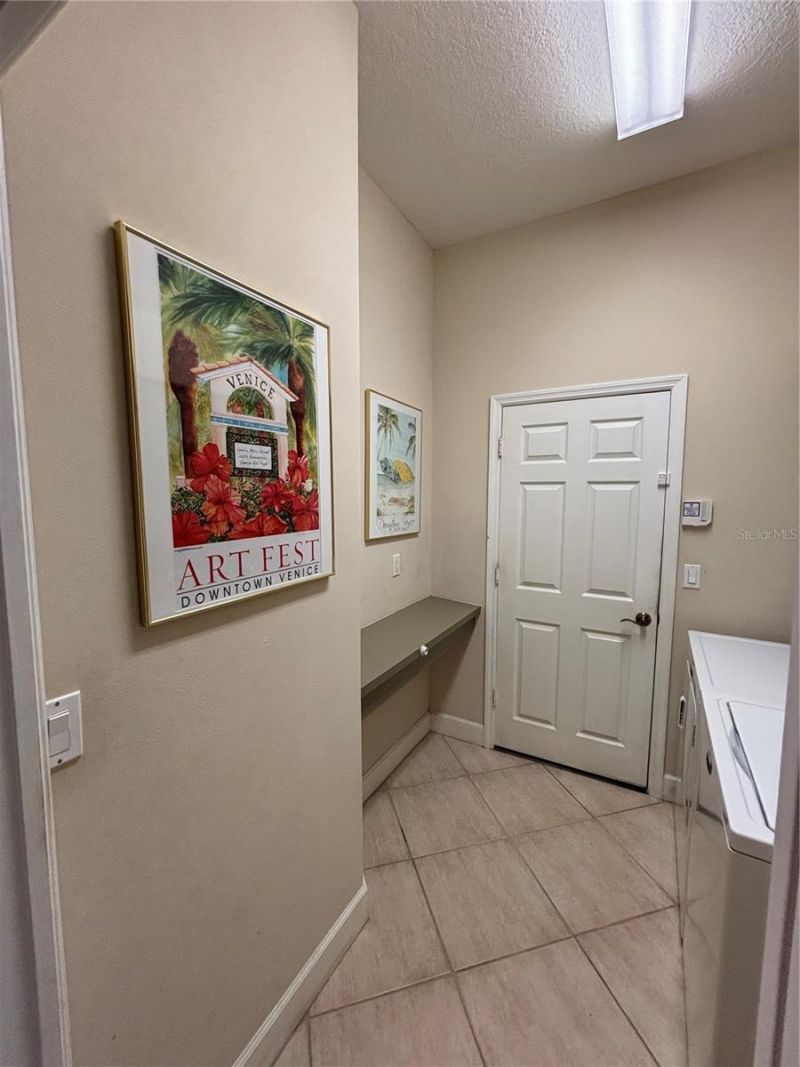 132 Amora Avenue, Venice, FL 34285 Photo