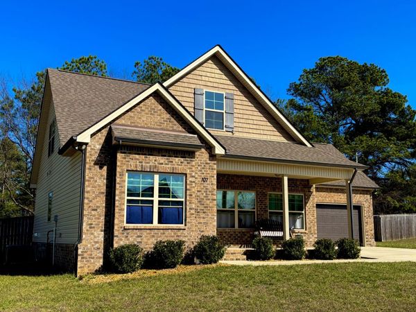 107 Grass Land St , Manchester, TN 37355