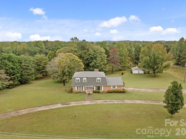 1463 Charlotte Highway , Mooresville, NC 28115