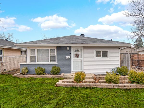 16145 Hermitage Avenue , Markham, IL 60428