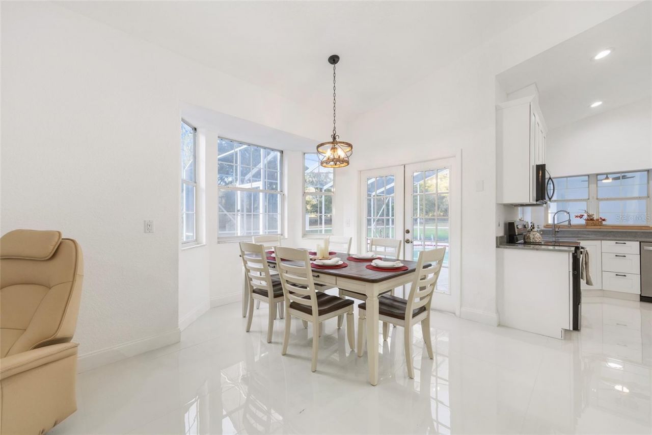 10043 SW 202nd Circle, Dunnellon, FL 34431 Photo