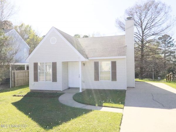 1037 Cabbott Lane, Richland, MS 39218