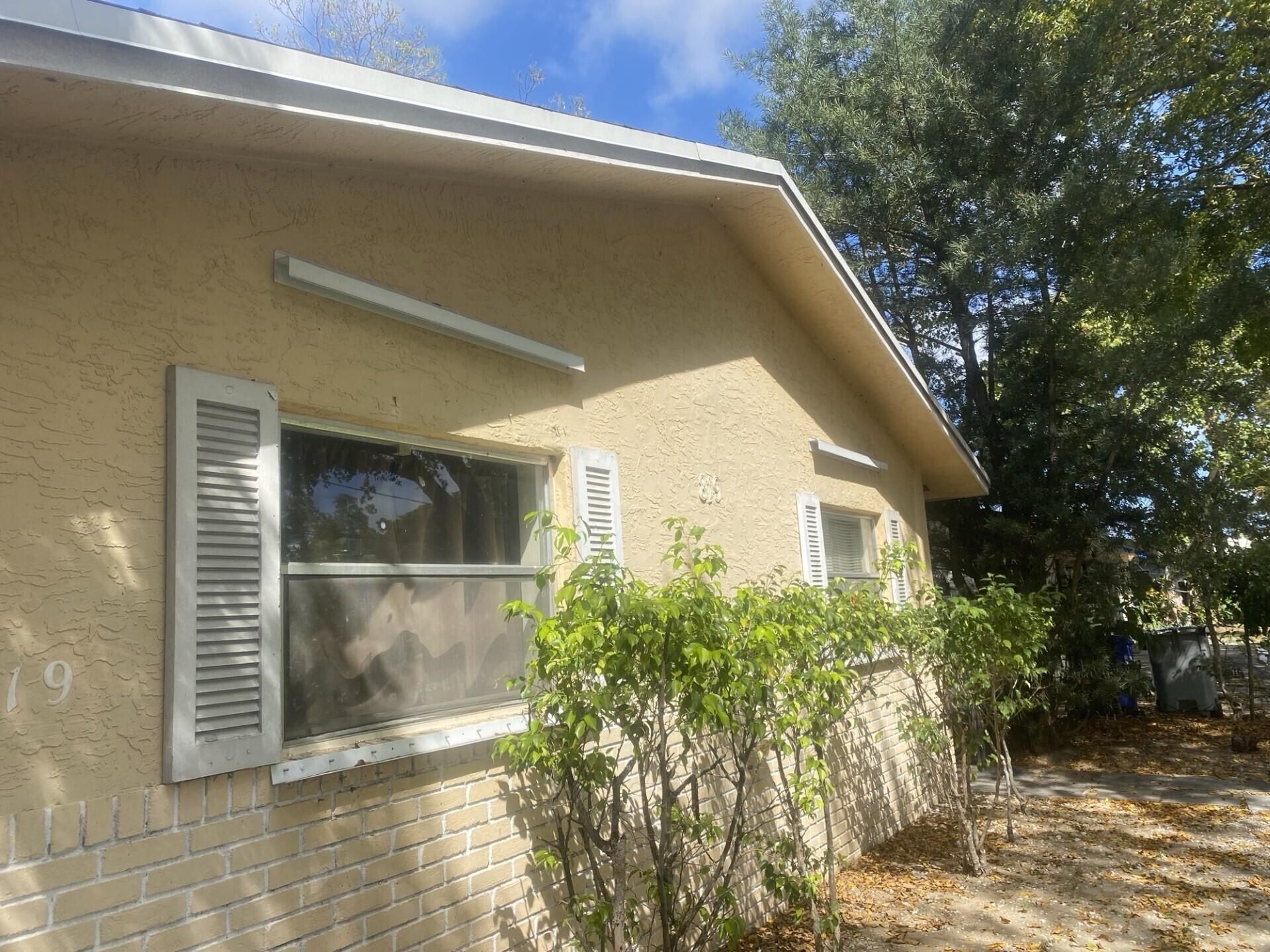 819 SW 9th Court, Pompano Beach, FL 33060 Photo